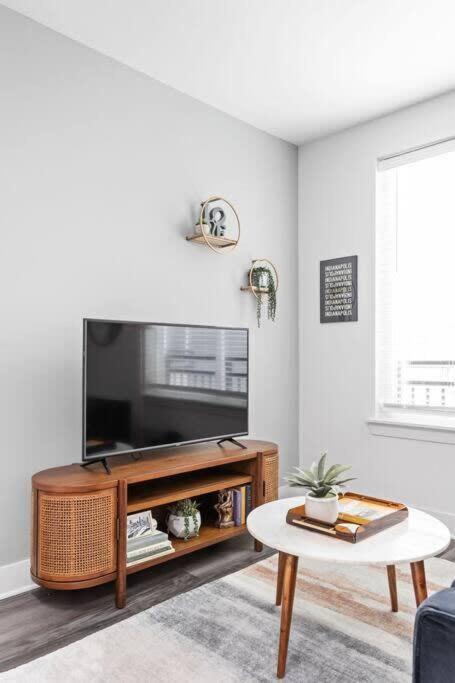 Mid-Century Modern Studio Cozysuites Downtown Indianapolis Exteriér fotografie